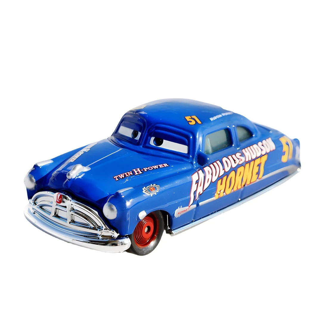 Disney Pixar Cars 3 Toys Lightning Mcqueen Mack Uncle Collection 1:55 Diecast Vehicles Alloy Car Toy Model For Children Gift