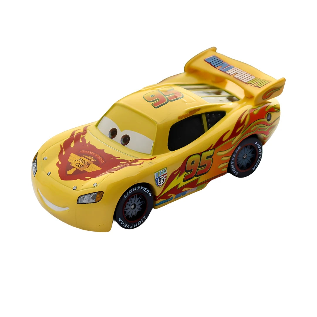 Disney Pixar Cars 3 Toys Lightning Mcqueen Mack Uncle Collection 1:55 Diecast Vehicles Alloy Car Toy Model For Children Gift