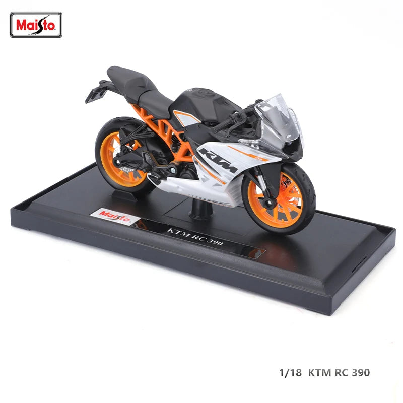 Maisto 1:18 YAMAHA MT-07 2018 KTM RC 390 YZF-R1 Naked V4 S Road Star 2021 motorcycle motorcycle Model collection gift toy